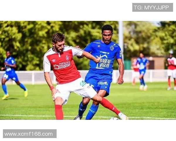 亚眠与格勒诺布激战正酣谁能在法乙赛场中笑到最后 亚眠与格勒诺布激战正酣谁能在法乙赛场中笑到最后