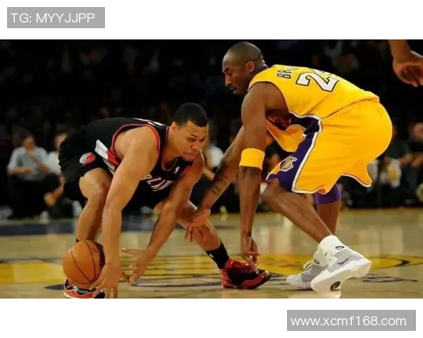 湖人对决小牛精彩直播回顾球迷热情高涨见证经典对抗