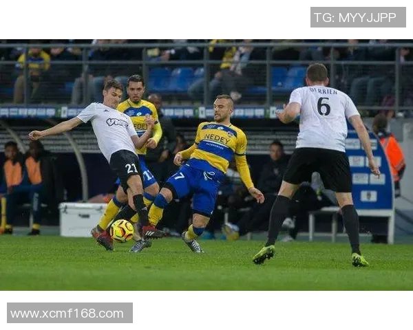 朗斯与索肖近期交锋回顾分析及比赛亮点总结