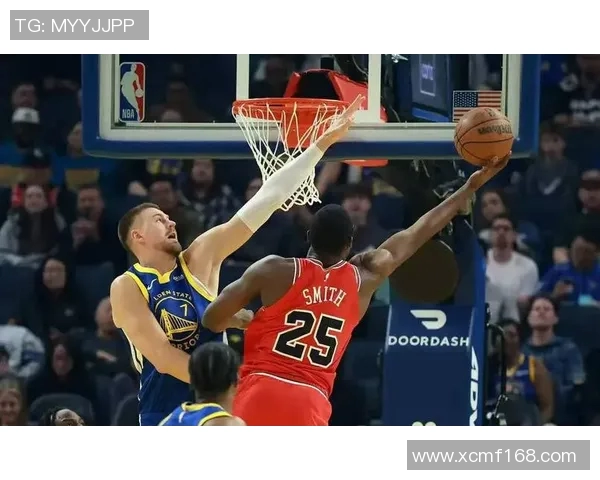 2021年NBA勇士与爵士激战回顾球星表现与战术分析全景展现