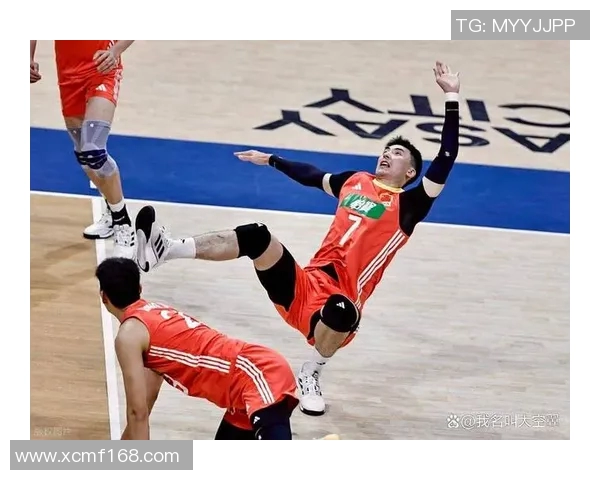 中国男排迎战加拿大队力争胜利展现团队精神与竞技风采
