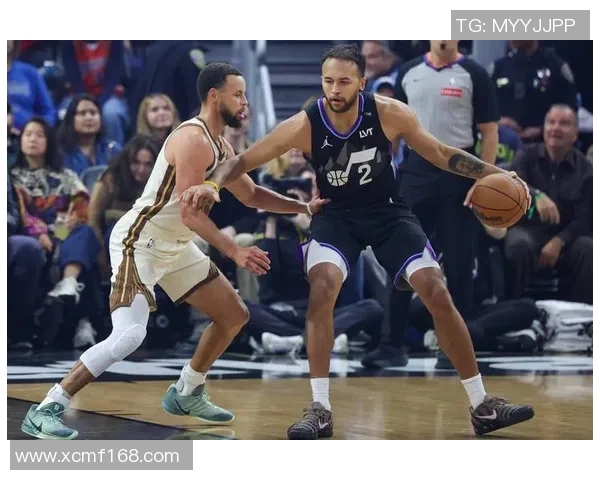 NBA爵士与勇士精彩对决回顾球迷必看比赛亮点与精彩瞬间分析 NBA爵士与勇士精彩对决回顾球迷必看比赛亮点与精彩瞬间分析
