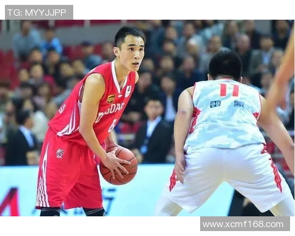 上海篮球队耐力争议引发热议球迷与专家的不同声音与看法分析 上海篮球队耐力争议引发热议球迷与专家的不同声音与看法分析